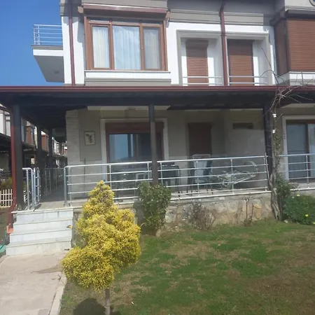 Deniz Konaklari וילה