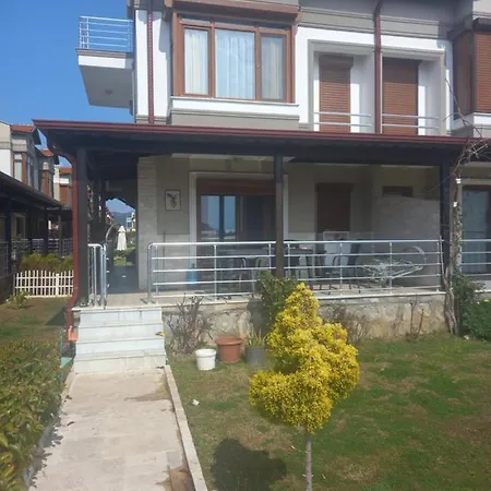 וילה Deniz Konaklari